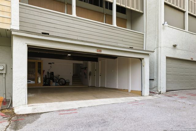 3103 Eisenhauer Rd Apt K15, San Antonio, TX 78209