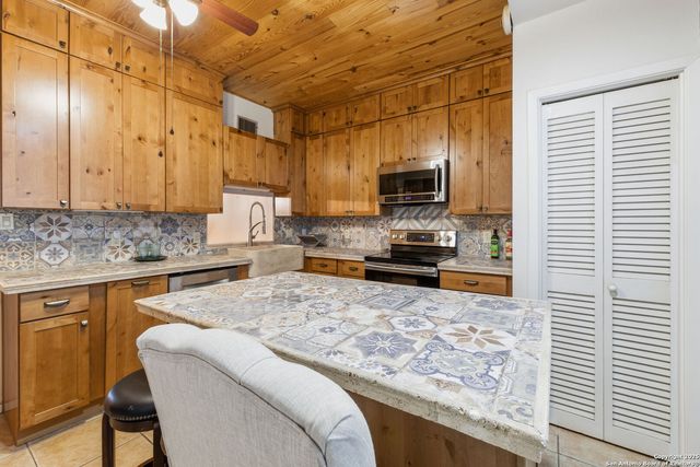 3103 Eisenhauer Rd Apt K15, San Antonio, TX 78209