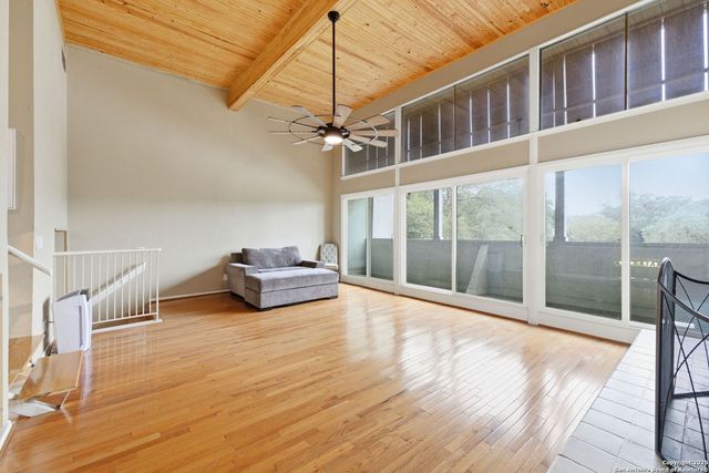 3103 Eisenhauer Rd Apt K15, San Antonio, TX 78209