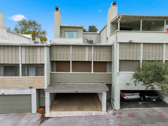 3103 Eisenhauer Rd Apt K15, San Antonio, TX 78209