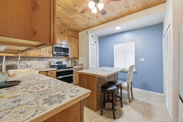 3103 Eisenhauer Rd Apt K15, San Antonio, TX 78209