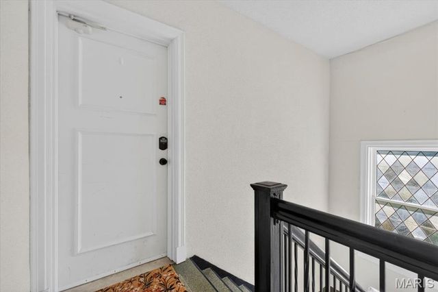 2253 Klemm C, St Louis, MO 63110