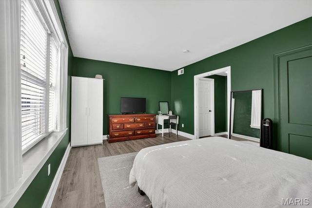2253 Klemm C, St Louis, MO 63110