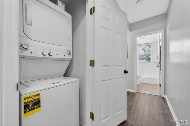 2253 Klemm C, St Louis, MO 63110