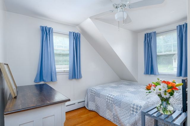 70 Sherwood Hill Dr, Holden, MA 01520