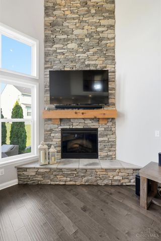 1571 Canterbury Court, Turtle Creek Twp, OH 45036