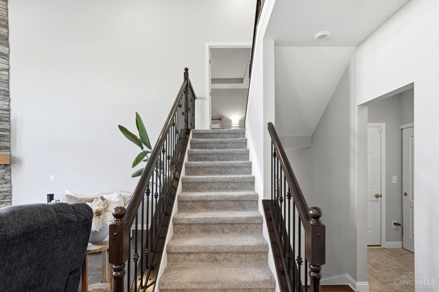 1571 Canterbury Court, Turtle Creek Twp, OH 45036