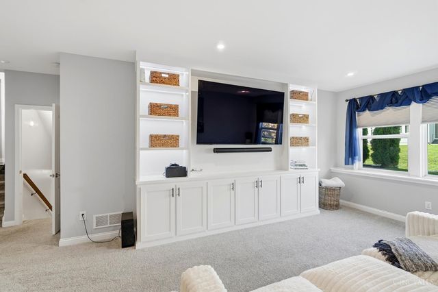 1571 Canterbury Court, Turtle Creek Twp, OH 45036