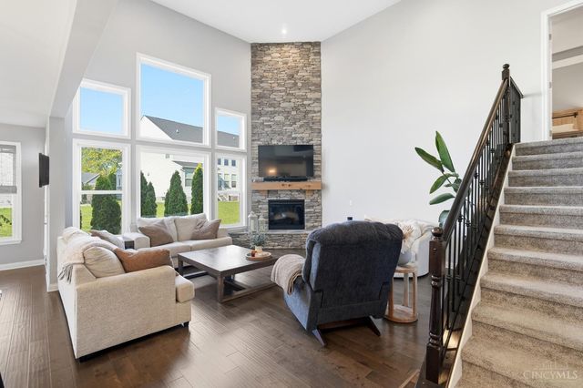 1571 Canterbury Court, Turtle Creek Twp, OH 45036