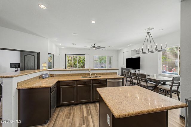 2483 E DETROIT Court, Chandler, AZ 85225