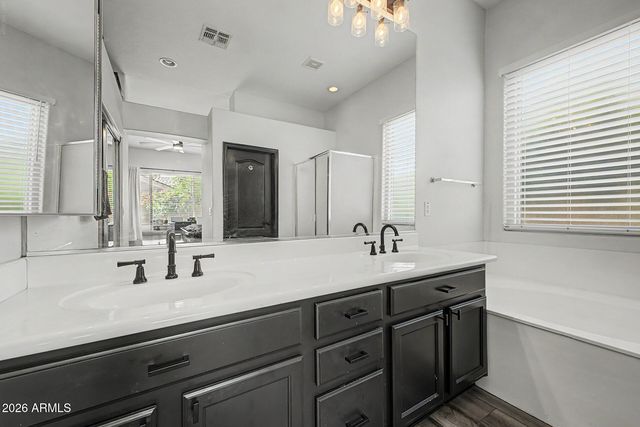 2483 E DETROIT Court, Chandler, AZ 85225