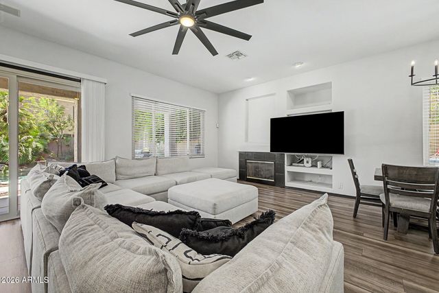 2483 E DETROIT Court, Chandler, AZ 85225