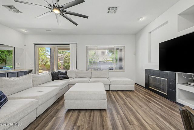 2483 E DETROIT Court, Chandler, AZ 85225