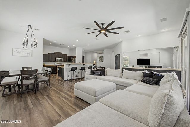 2483 E DETROIT Court, Chandler, AZ 85225
