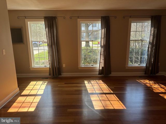 1007 AMELIA AVE., State College, PA 16801