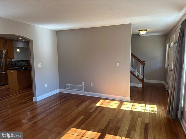 1007 AMELIA AVE., State College, PA 16801