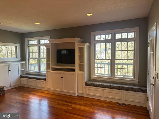 1007 AMELIA AVE., State College, PA 16801