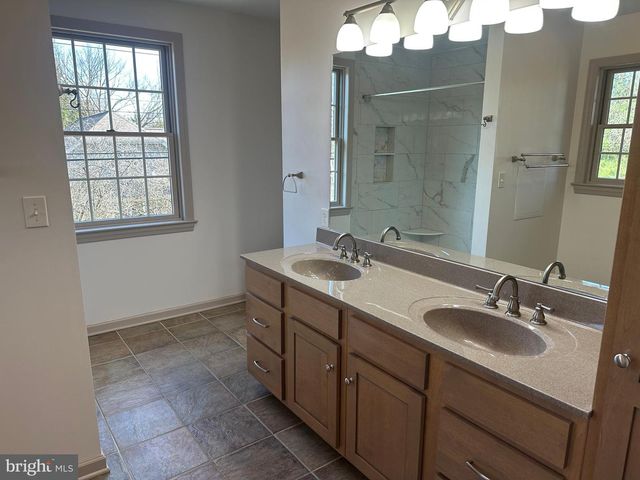 1007 AMELIA AVE., State College, PA 16801