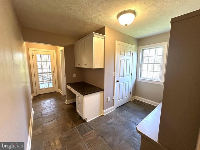 1007 AMELIA AVE., State College, PA 16801