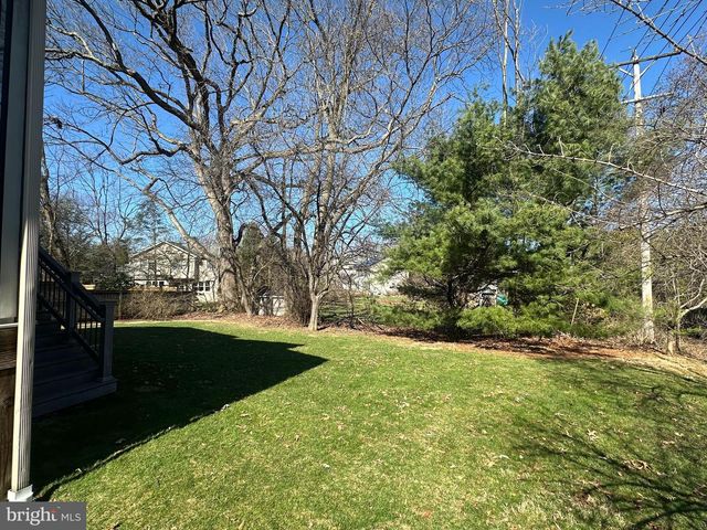 1007 AMELIA AVE., State College, PA 16801