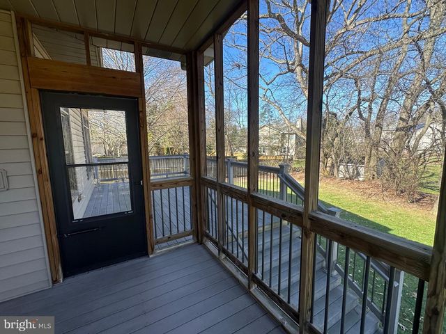 1007 AMELIA AVE., State College, PA 16801