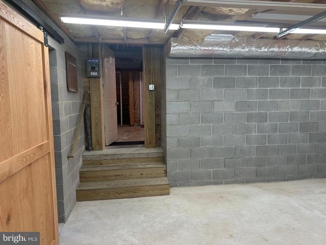 1007 AMELIA AVE., State College, PA 16801