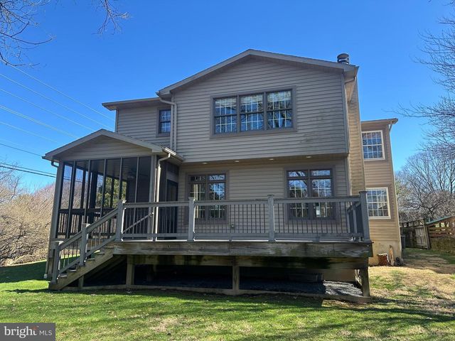 1007 AMELIA AVE., State College, PA 16801