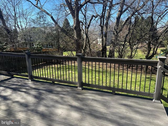 1007 AMELIA AVE., State College, PA 16801