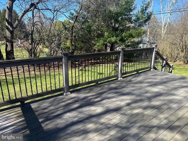 1007 AMELIA AVE., State College, PA 16801