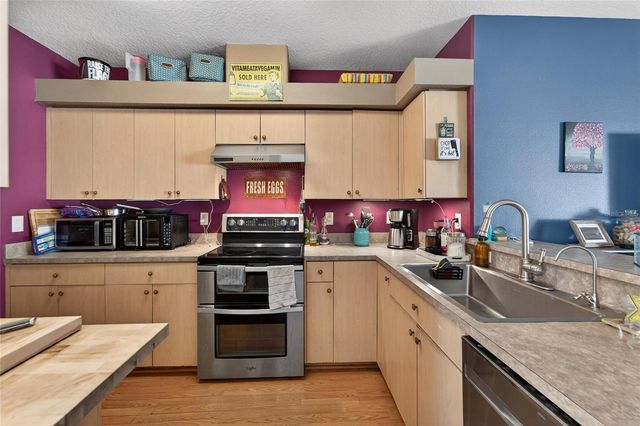 605 CYPRESS PARK AVENUE, Tarpon Springs, FL 34689