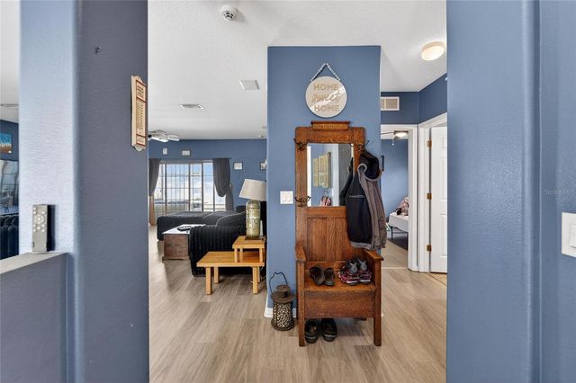 605 CYPRESS PARK AVENUE, Tarpon Springs, FL 34689