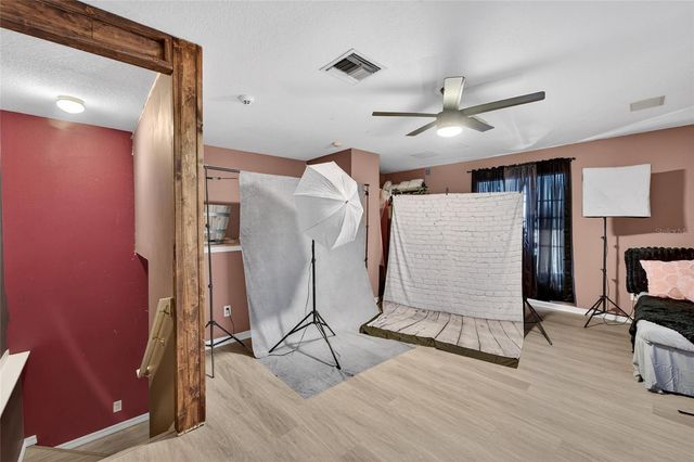 605 CYPRESS PARK AVENUE, Tarpon Springs, FL 34689