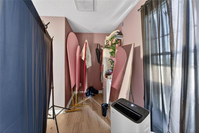 605 CYPRESS PARK AVENUE, Tarpon Springs, FL 34689