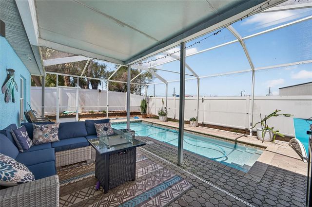 605 CYPRESS PARK AVENUE, Tarpon Springs, FL 34689