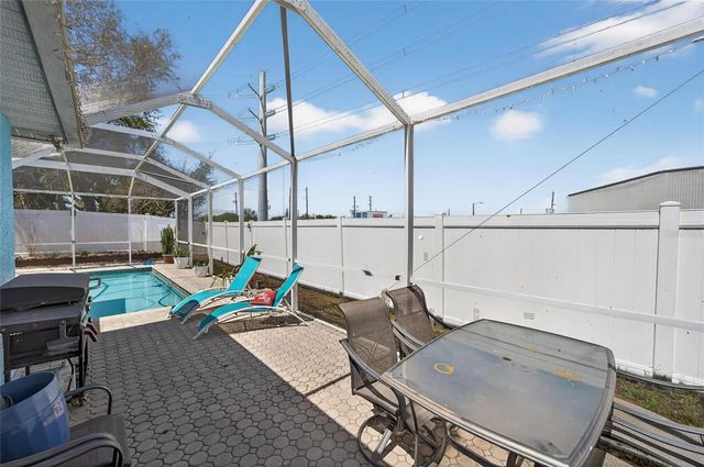 605 CYPRESS PARK AVENUE, Tarpon Springs, FL 34689