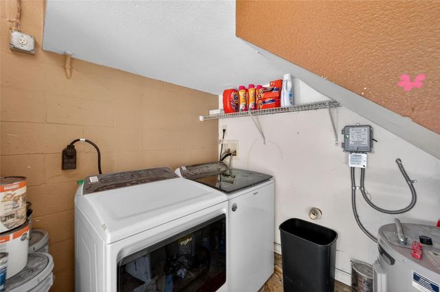 605 CYPRESS PARK AVENUE, Tarpon Springs, FL 34689