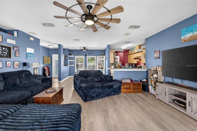 605 CYPRESS PARK AVENUE, Tarpon Springs, FL 34689