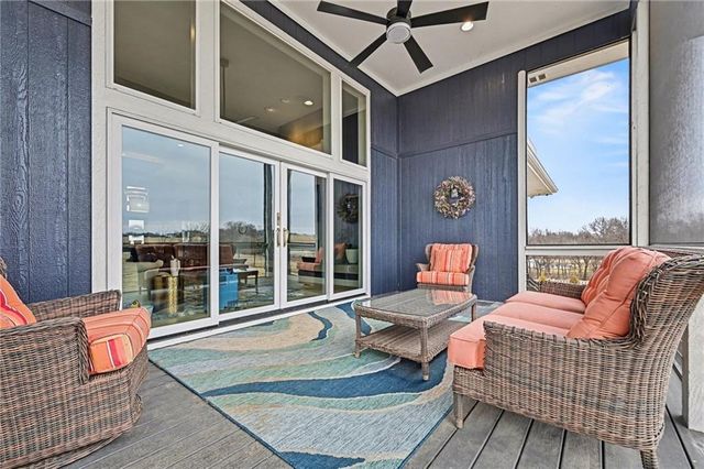 14251 Cattle Ranch Drive, Smithville, MO 64089