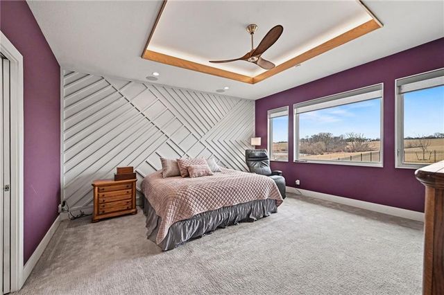 14251 Cattle Ranch Drive, Smithville, MO 64089
