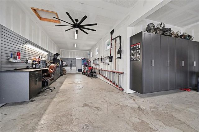 14251 Cattle Ranch Drive, Smithville, MO 64089