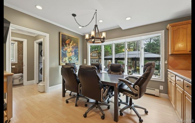 110 Florida Avenue, Commack, NY 11725