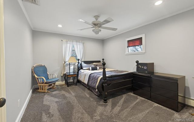 110 Florida Avenue, Commack, NY 11725