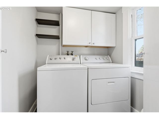 25 Se 76TH Ave, Portland, OR 97215