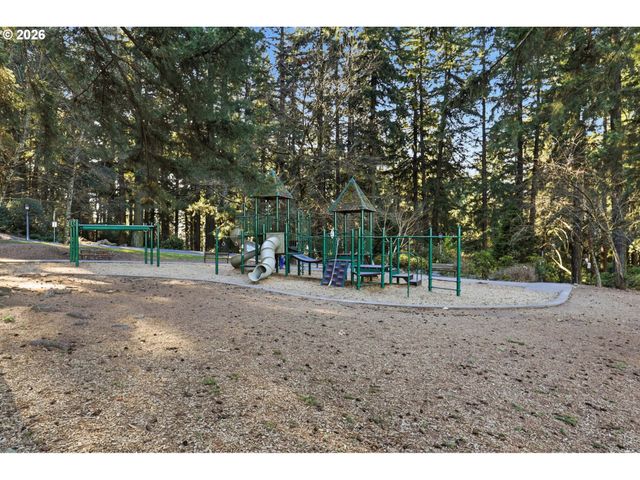 25 Se 76TH Ave, Portland, OR 97215