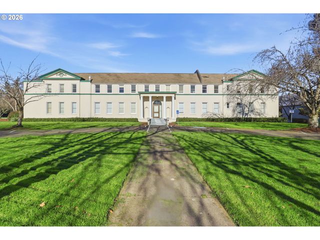 25 Se 76TH Ave, Portland, OR 97215