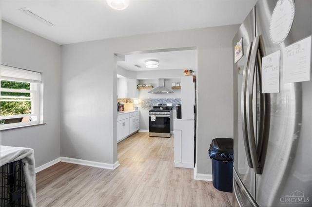 5301 Leon Ct, Green Twp, OH 45238