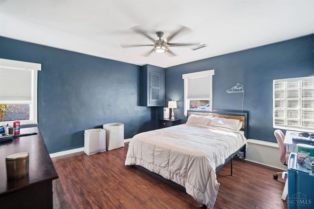 5301 Leon Ct, Green Twp, OH 45238