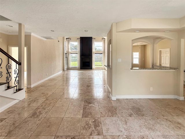 3310 Country Club Boulevard, Stafford, TX 77477