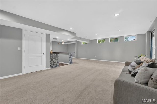 13023 Walnutway Manor, St Louis, MO 63146