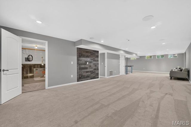 13023 Walnutway Manor, St Louis, MO 63146